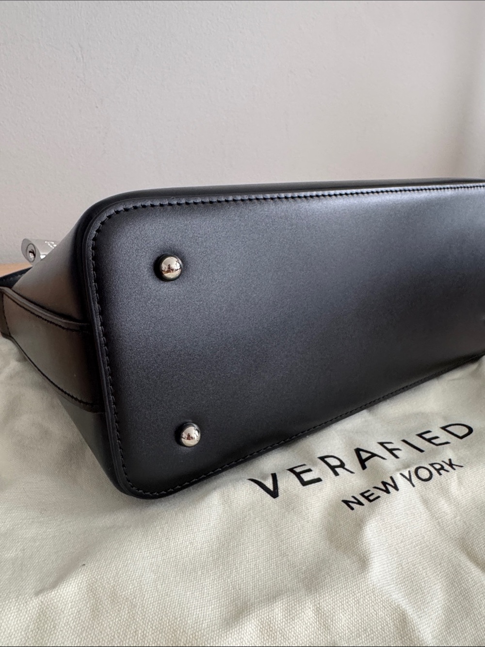 Verified NY black and silver hobo bag - Picture 4 of 11